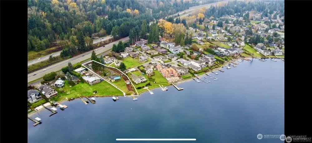 5104 NW Sammamish Road Issaquah, WA 98027