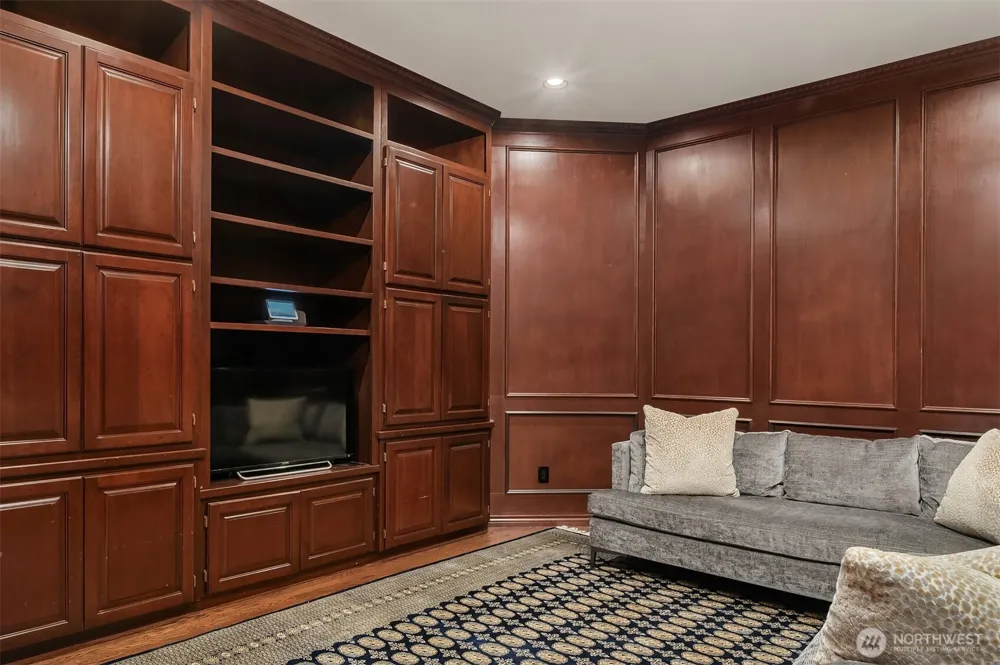 19955 NE 129th Street Woodinville, WA 98077