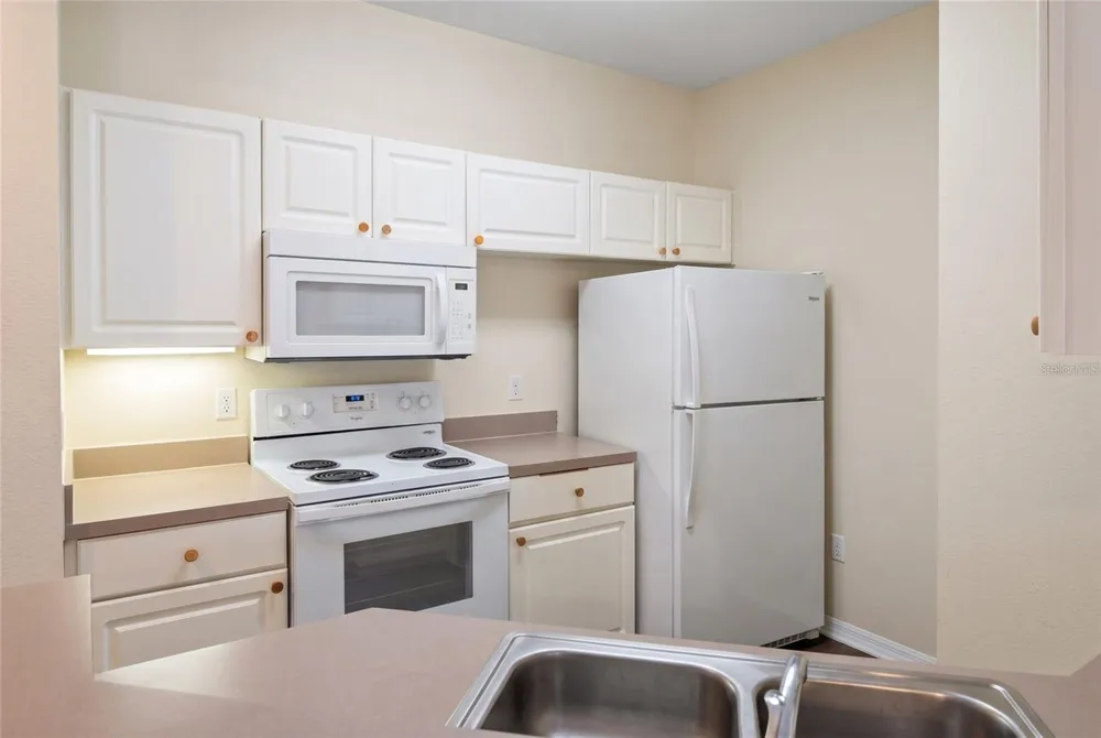 5500 METROWEST BOULEVARD #211 Orlando, FL 32811