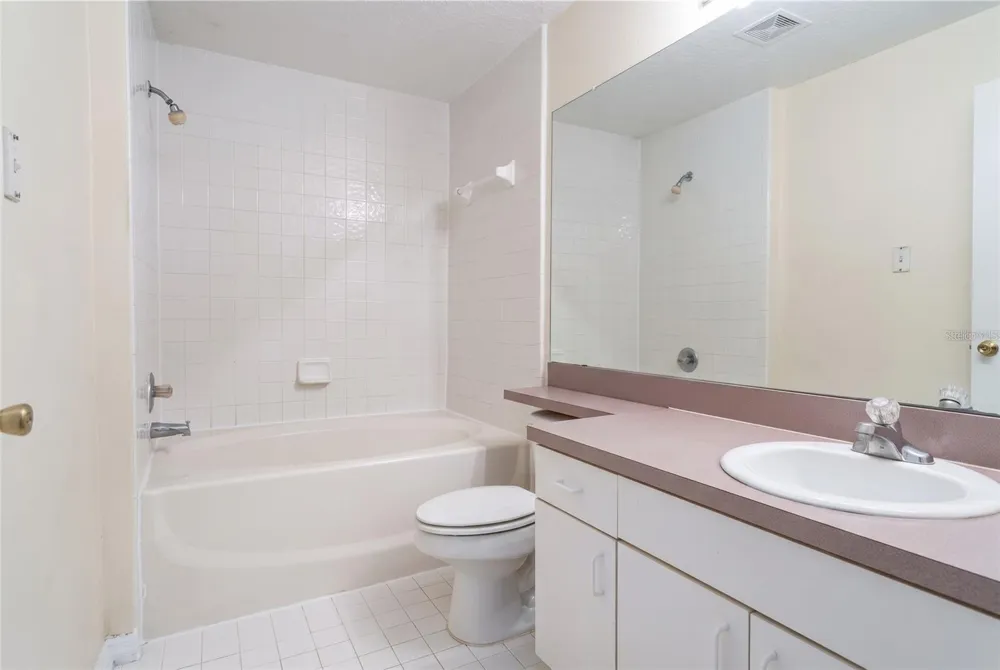 5500 METROWEST BOULEVARD #211 Orlando, FL 32811