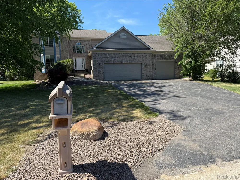 8318 Mill Pointe Court Atlas Township, MI 48438