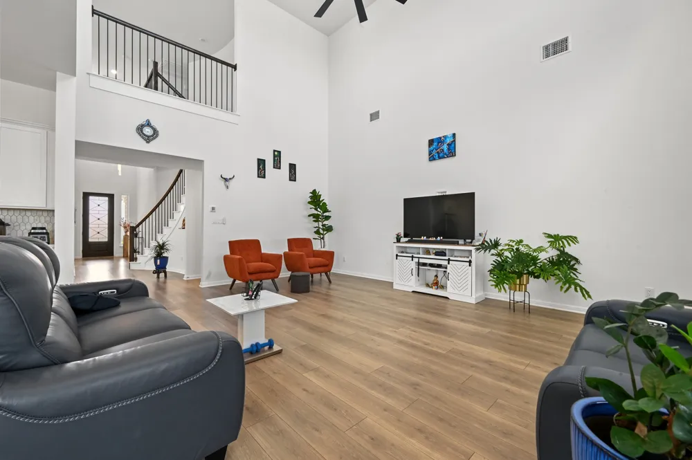 1912 Asti Lane Leander, TX 78641