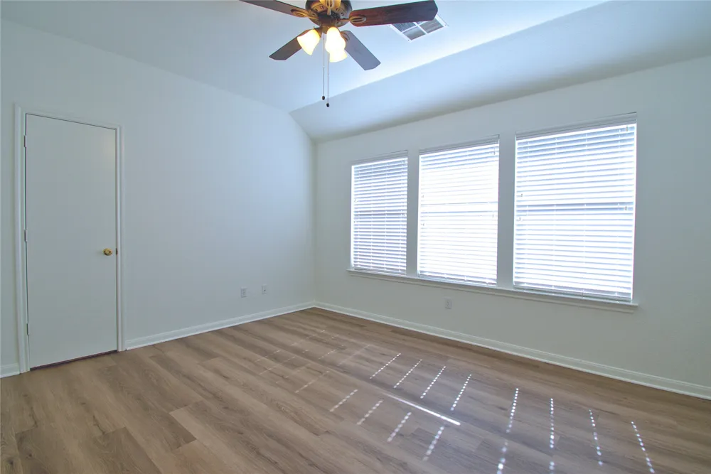 13528 Oregon Flats Trail Austin, TX 78727