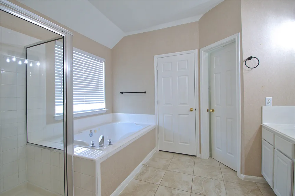 13528 Oregon Flats Trail Austin, TX 78727