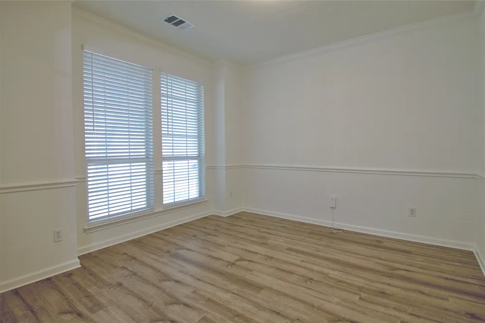 13528 Oregon Flats Trail Austin, TX 78727