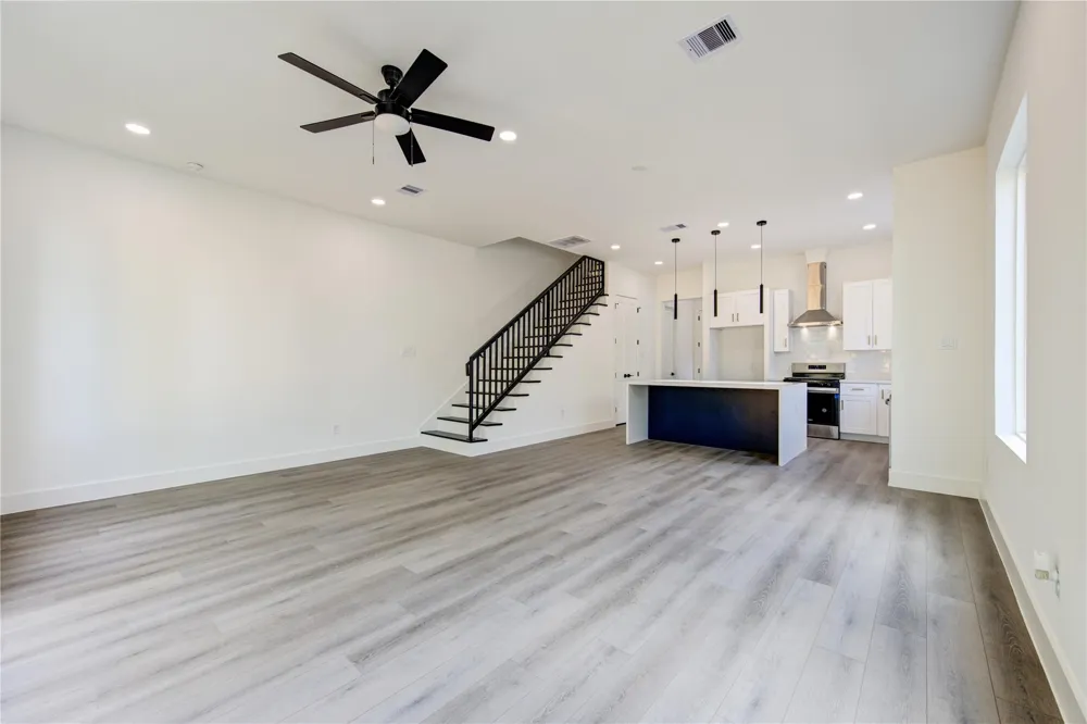 3639 Rebecca Street #B Houston, TX 77021