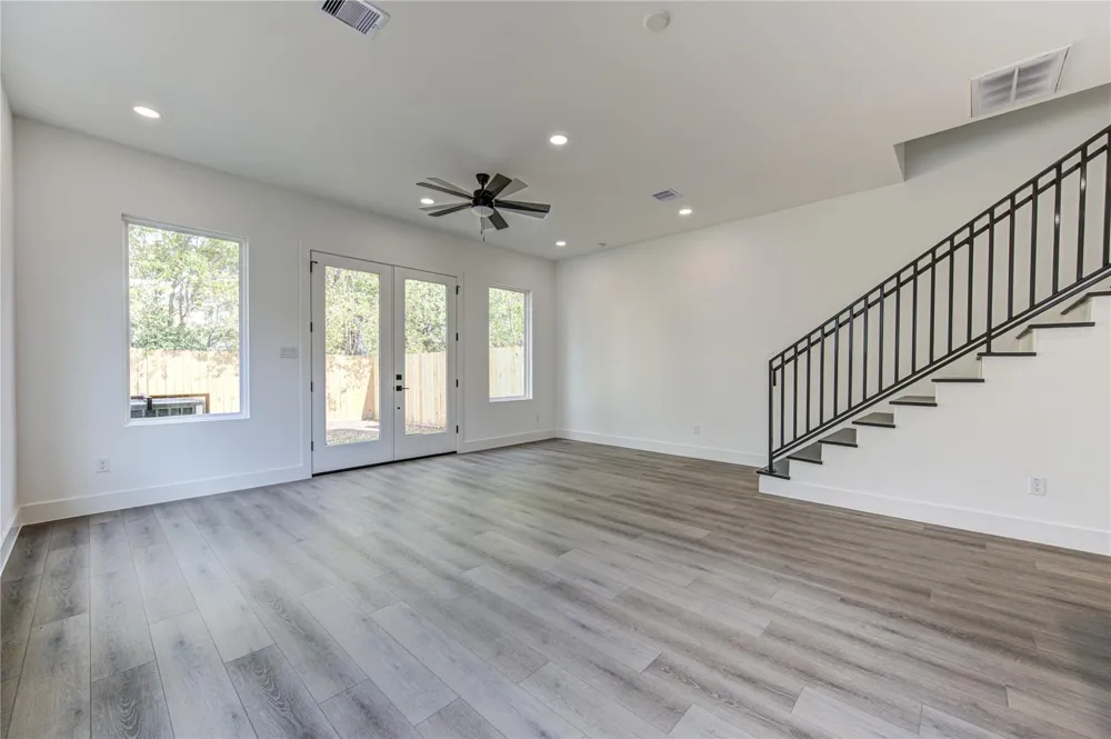 3639 Rebecca Street #B Houston, TX 77021