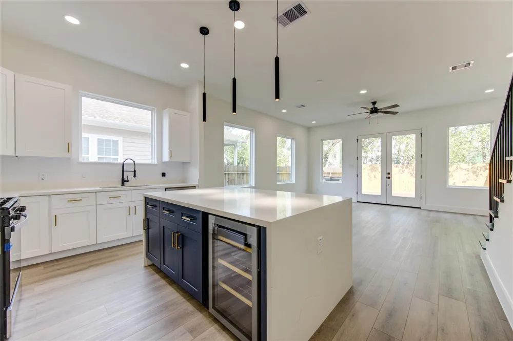 3639 Rebecca Street #B Houston, TX 77021