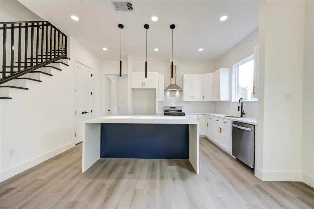 3639 Rebecca Street #B Houston, TX 77021
