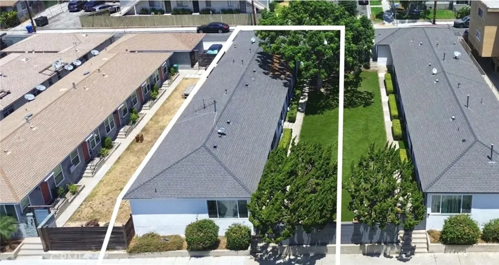 3245 E Wilton Long Beach, CA 90804