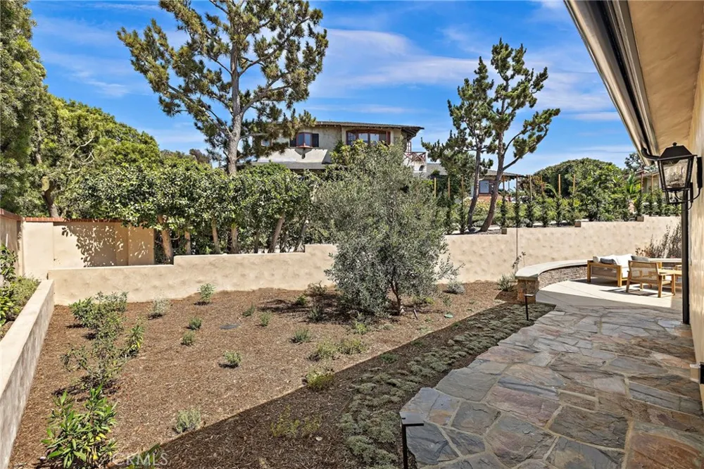 3002 Dorn Court Laguna Beach, CA 92651