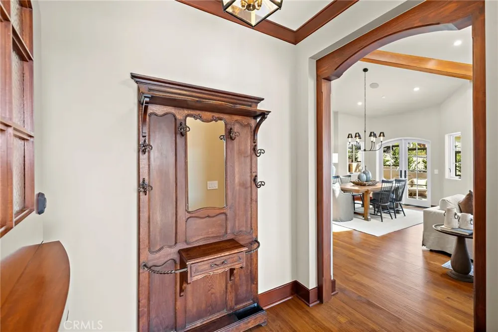 3002 Dorn Court Laguna Beach, CA 92651