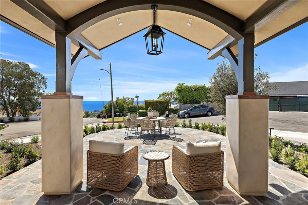 3002 Dorn Court Laguna Beach, CA 92651