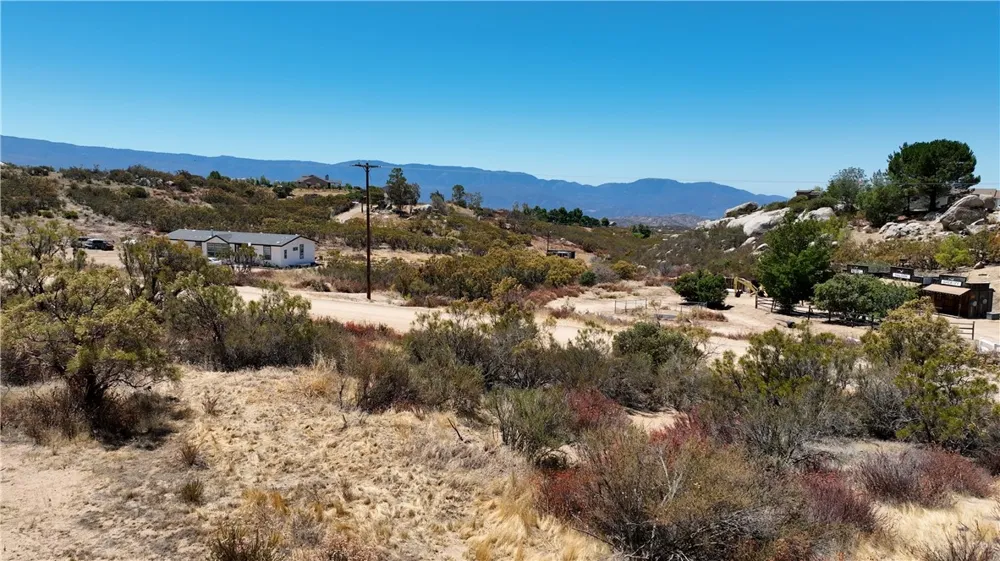 714 Rolling Hills Drive Aguanga, CA 92536