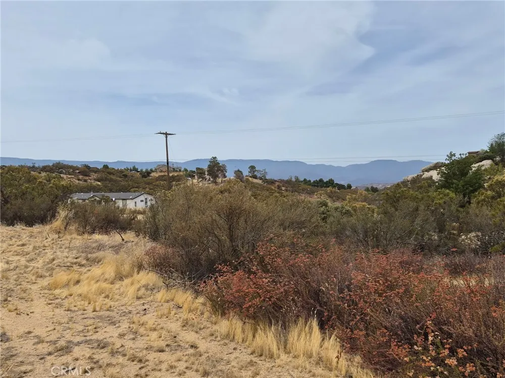 714 Rolling Hills Drive Aguanga, CA 92536