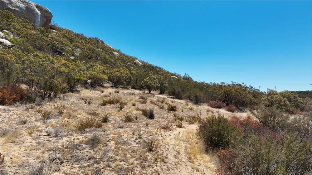 714 Rolling Hills Drive Aguanga, CA 92536
