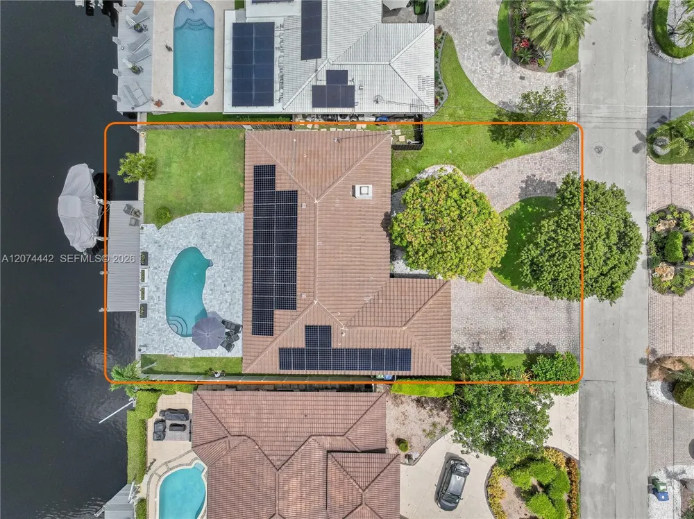 2225 NE 16th Ave Wilton Manors, FL 33305