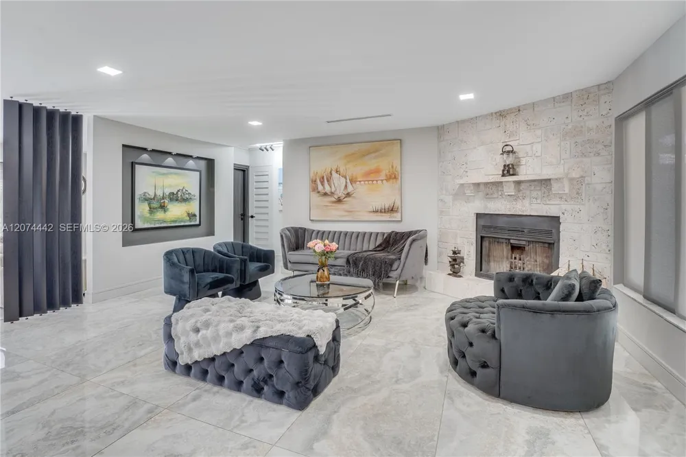 2225 NE 16th Ave Wilton Manors, FL 33305