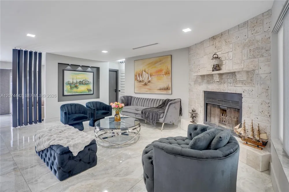 2225 NE 16th Ave Wilton Manors, FL 33305