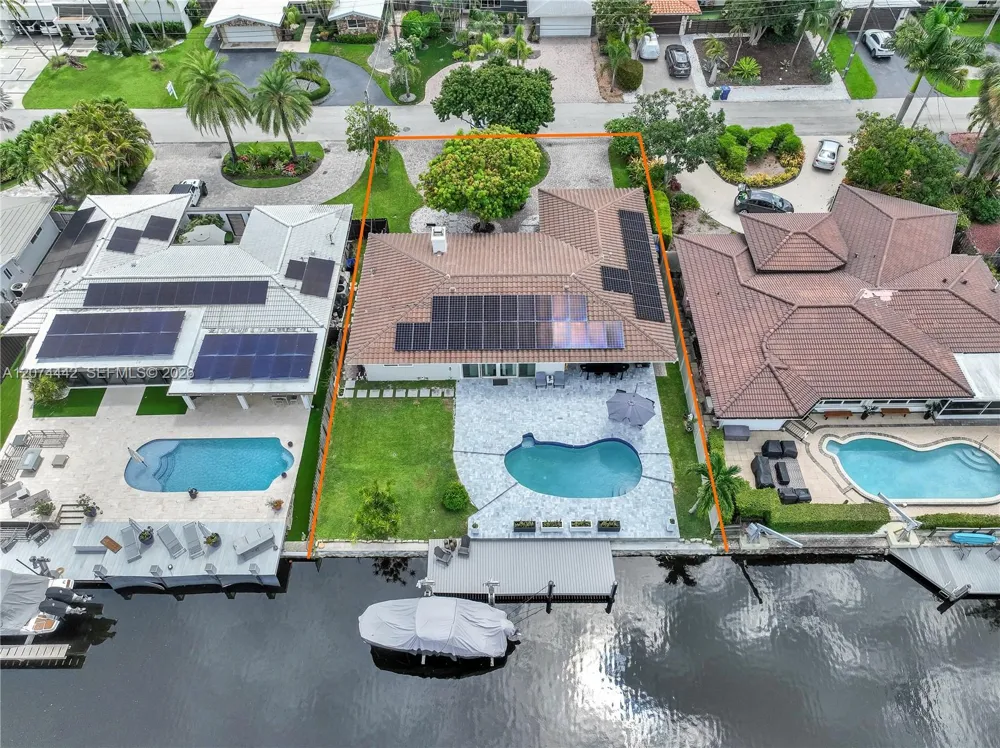 2225 NE 16th Ave Wilton Manors, FL 33305