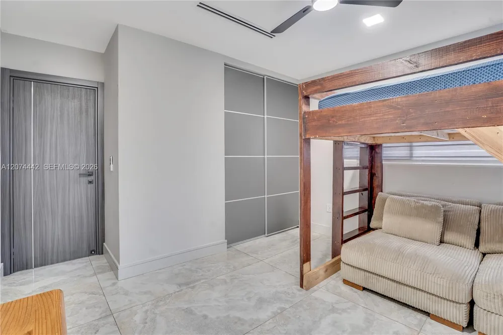 2225 NE 16th Ave Wilton Manors, FL 33305