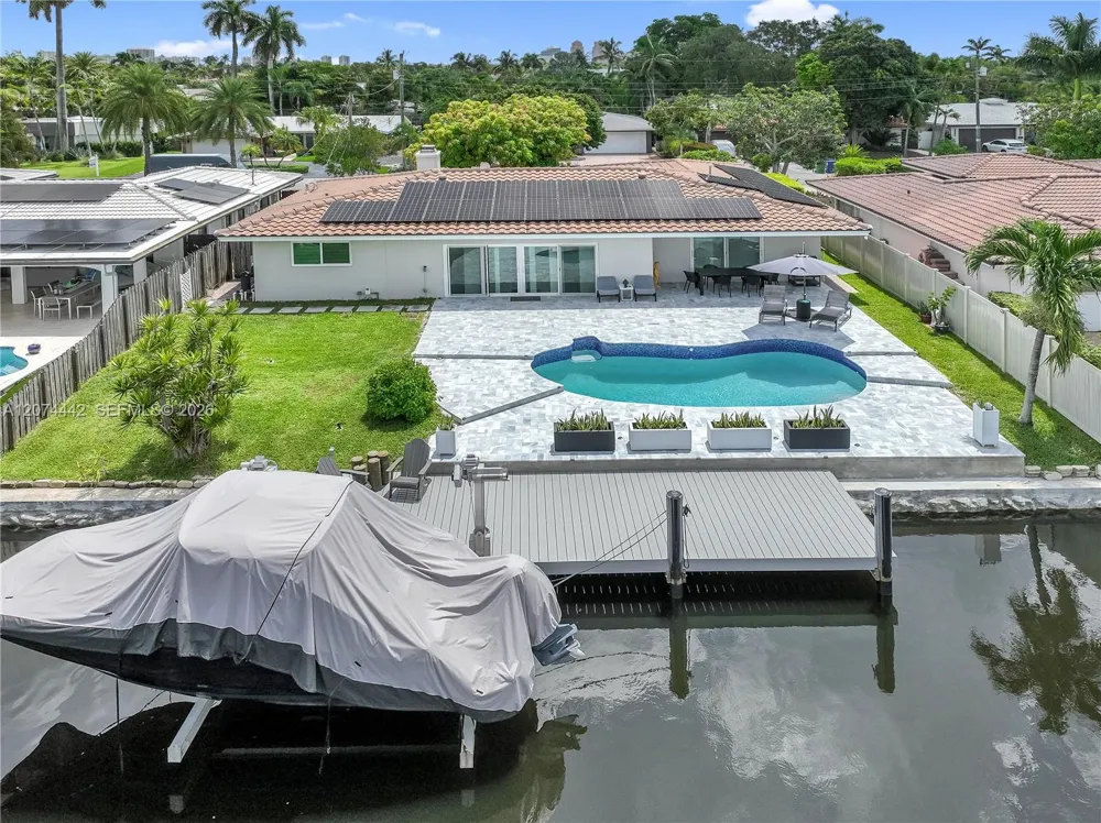 2225 NE 16th Ave Wilton Manors, FL 33305