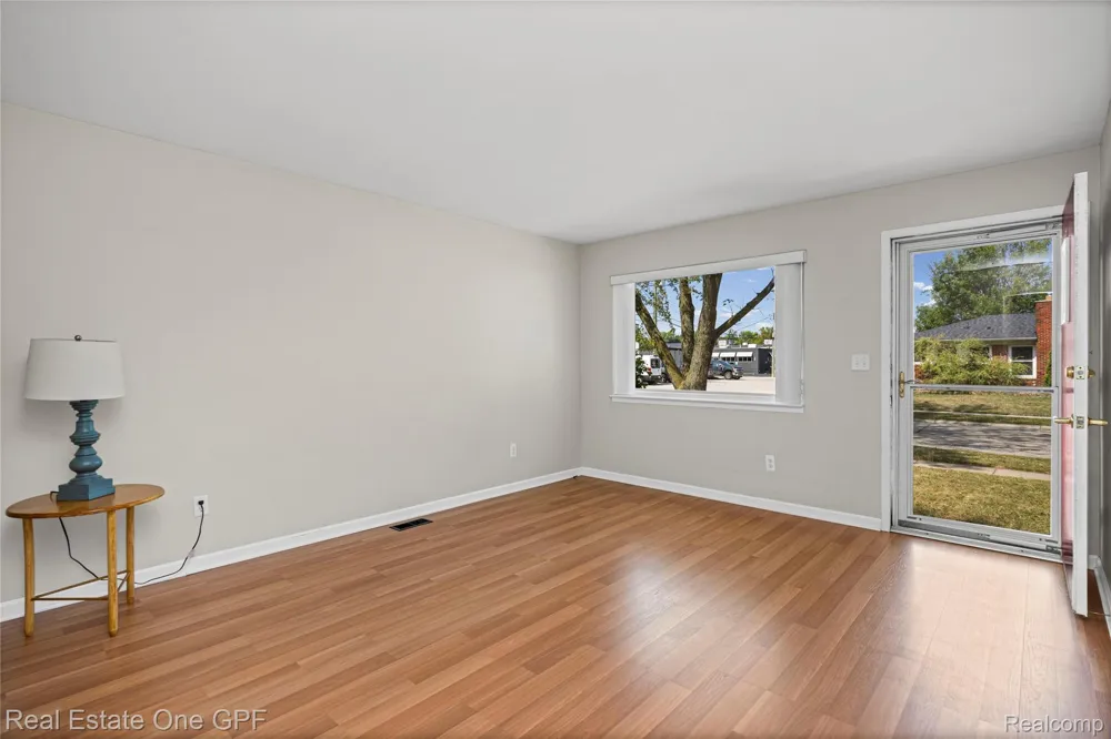 22316 Carolina Street St Clair Shores City, MI 48080
