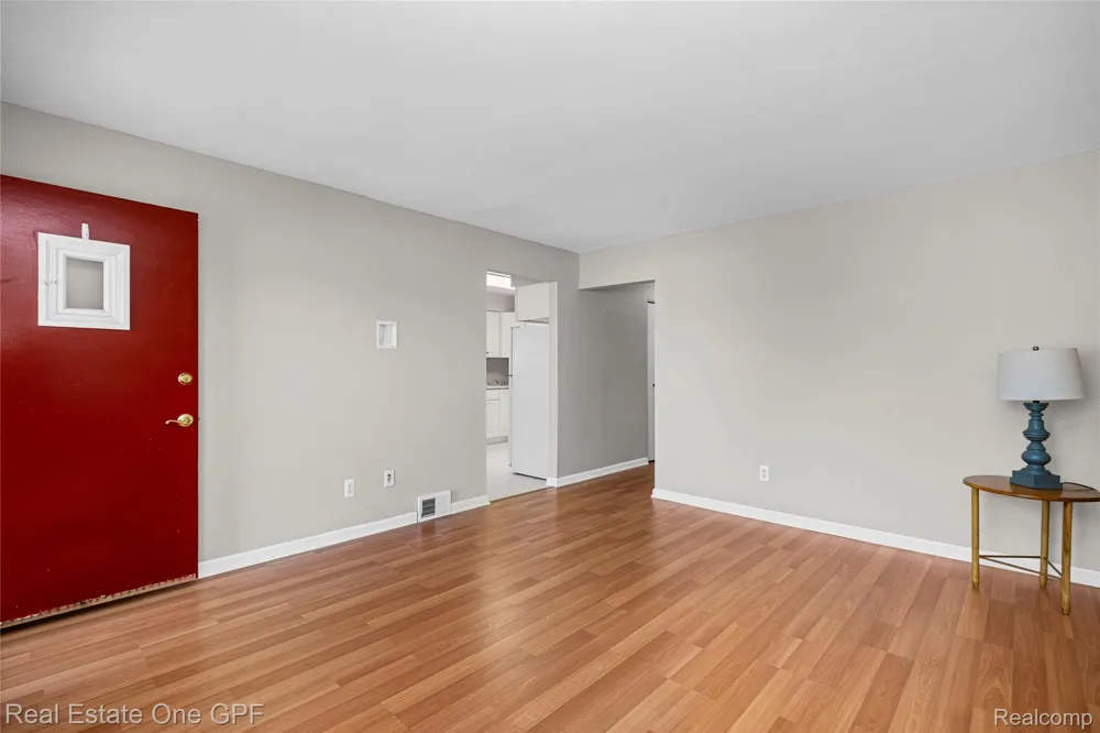 22316 Carolina Street St Clair Shores City, MI 48080