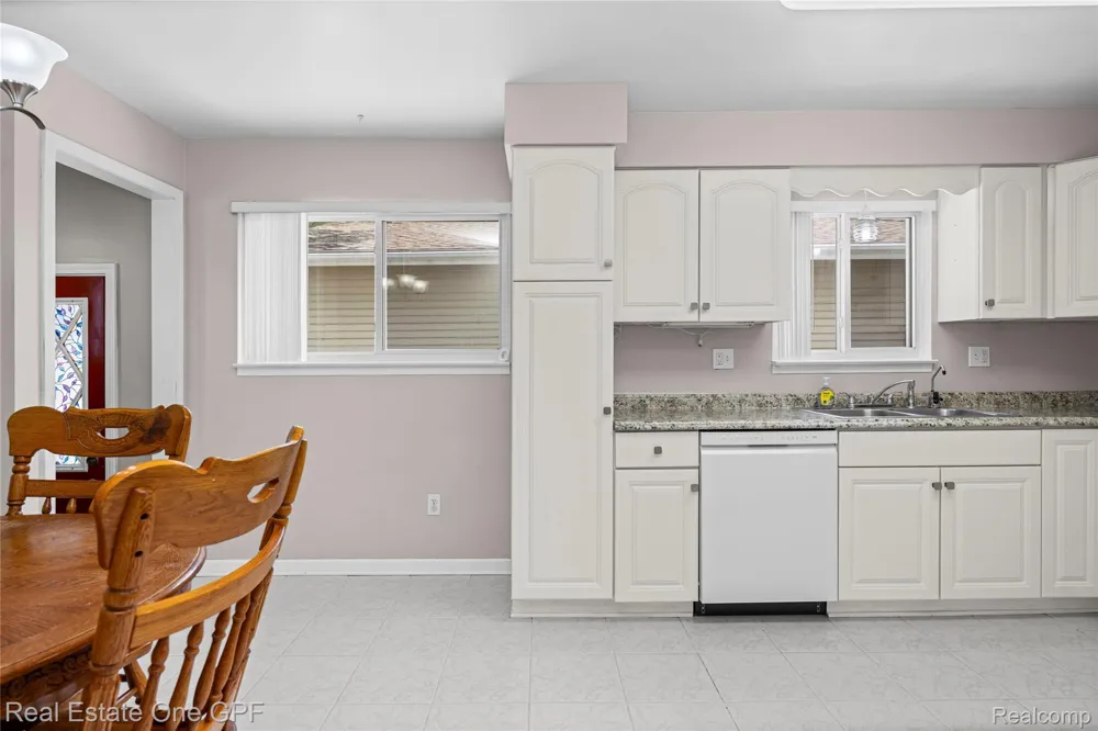 22316 Carolina Street St Clair Shores City, MI 48080