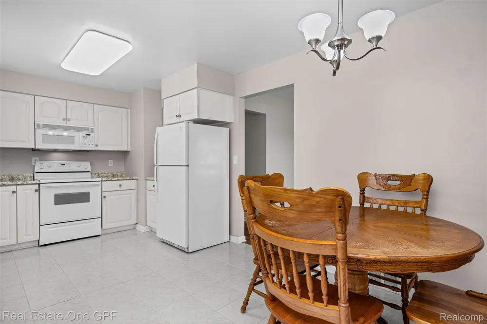 22316 Carolina Street St Clair Shores City, MI 48080