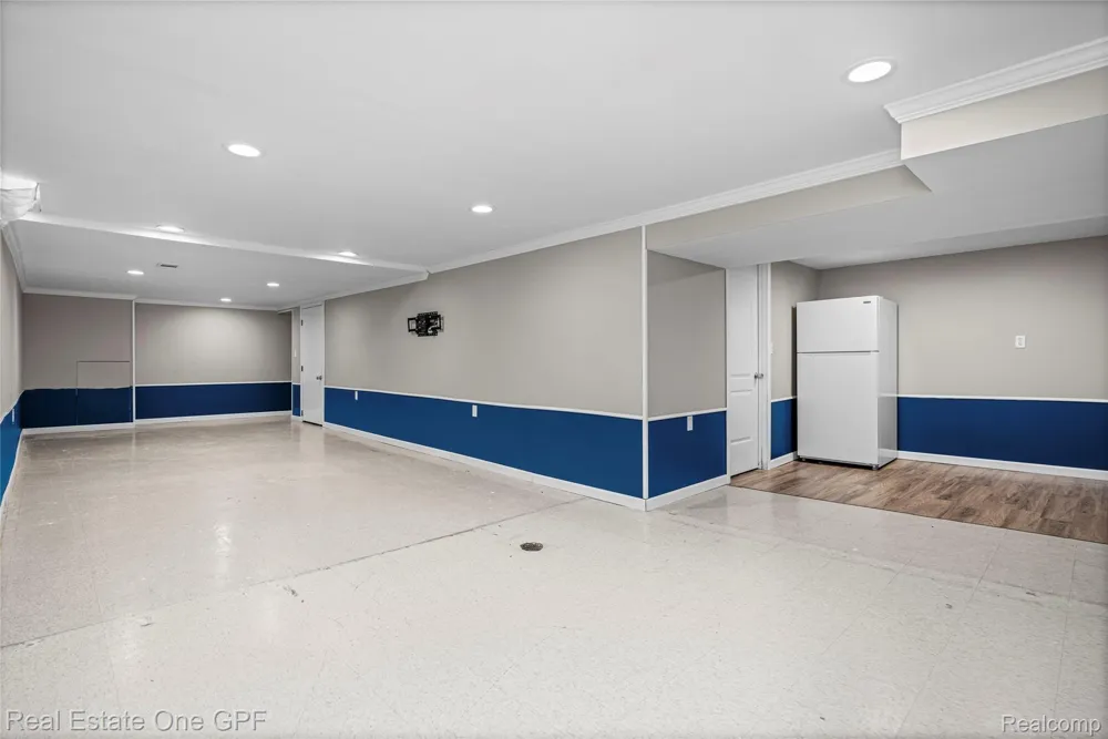 22316 Carolina Street St Clair Shores City, MI 48080