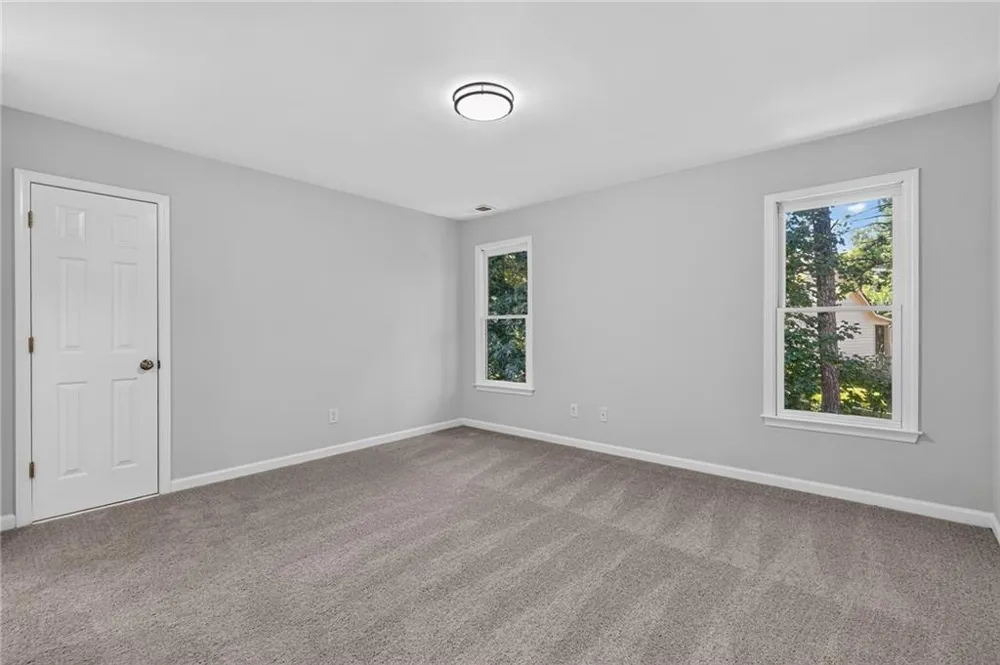 1249 Gate Post Lane Powder Springs, GA 30127