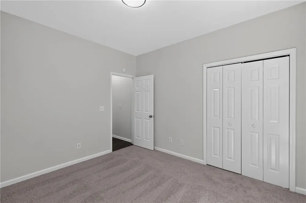 1249 Gate Post Lane Powder Springs, GA 30127