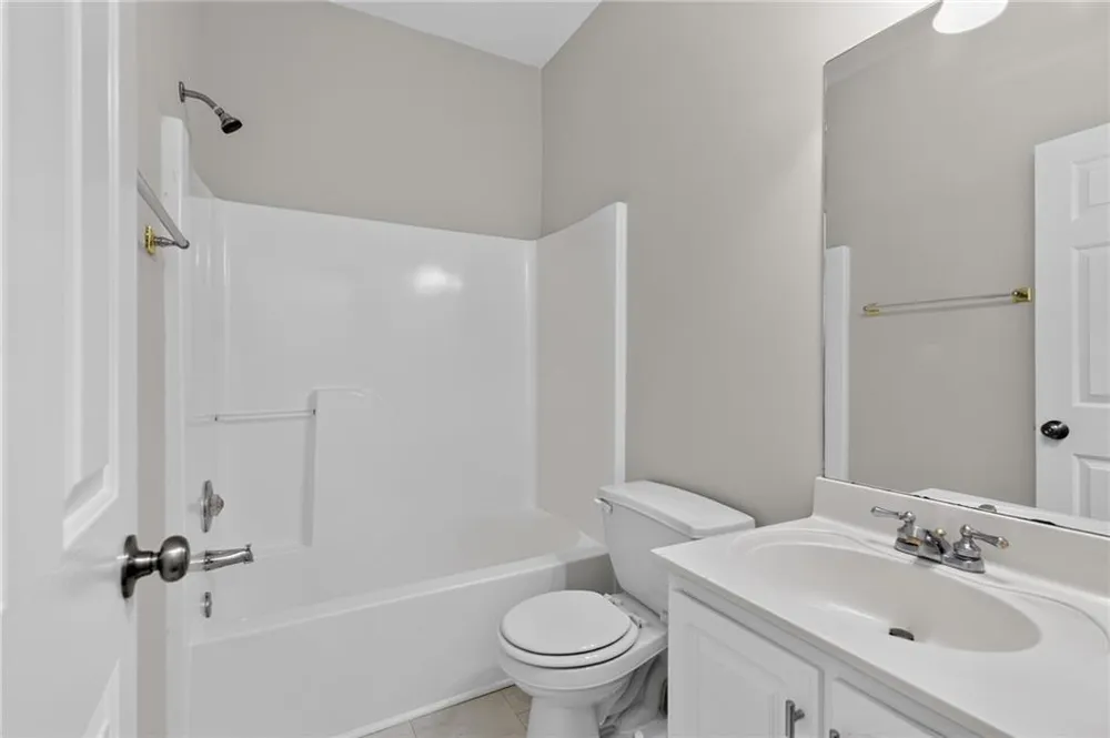 1249 Gate Post Lane Powder Springs, GA 30127
