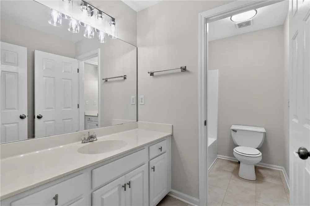 1249 Gate Post Lane Powder Springs, GA 30127