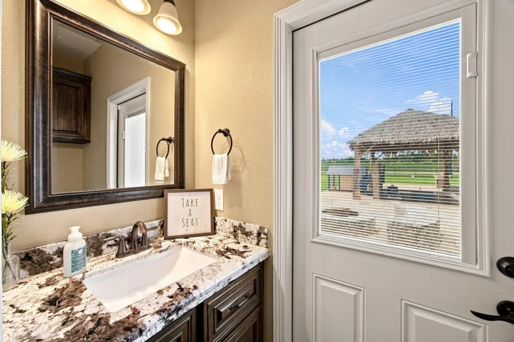 8999 Water Point Drive Beach City, TX 77523