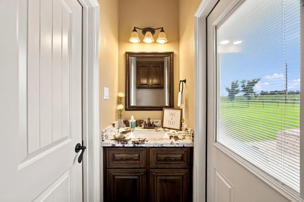 8999 Water Point Drive Beach City, TX 77523