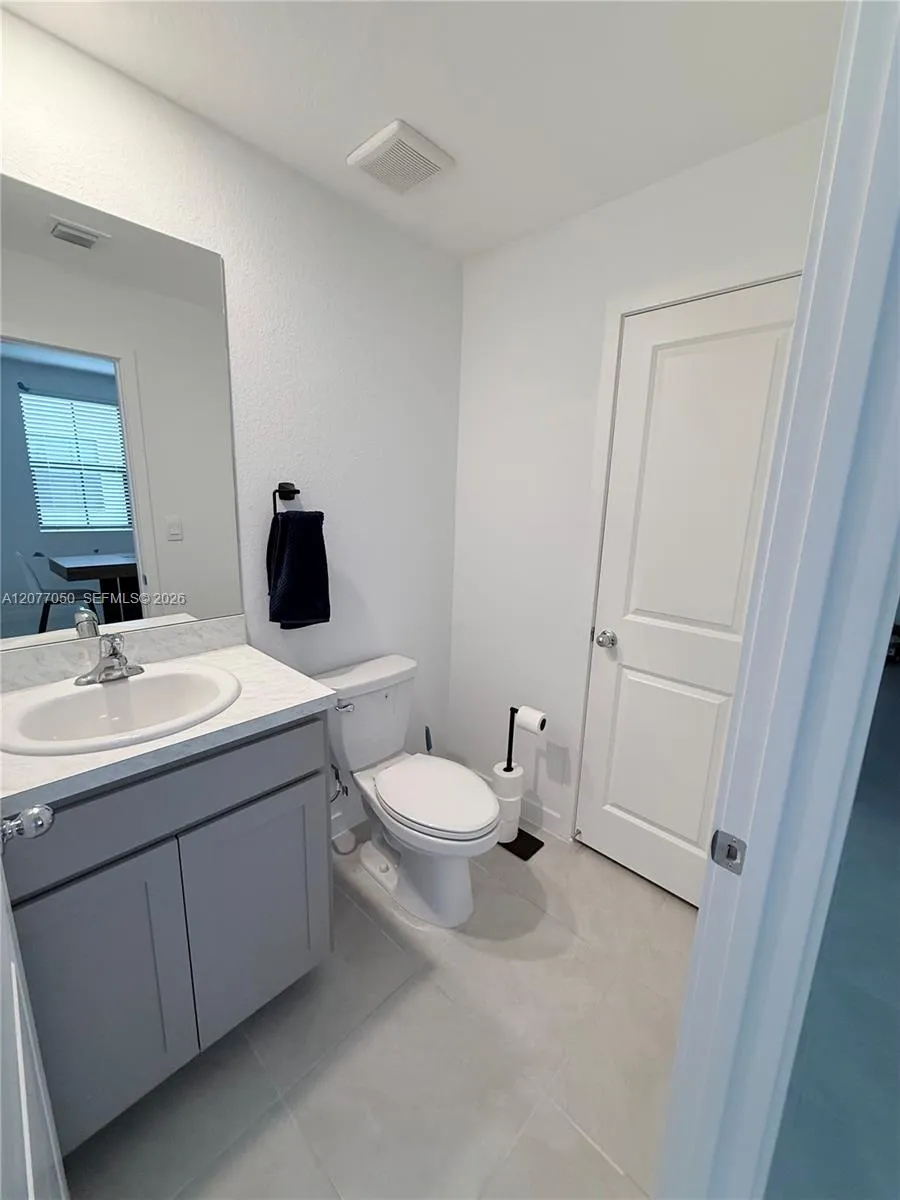 1443 NE 3rd Ave #1443 Florida City, FL 33034