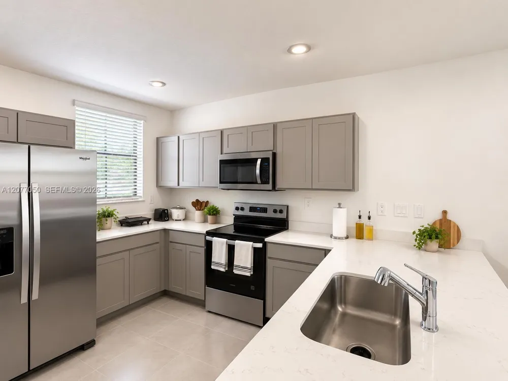 1443 NE 3rd Ave #1443 Florida City, FL 33034