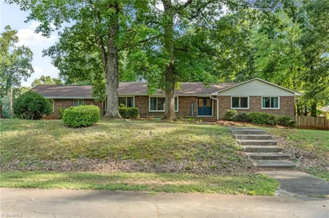 3620 Chelmsford Drive