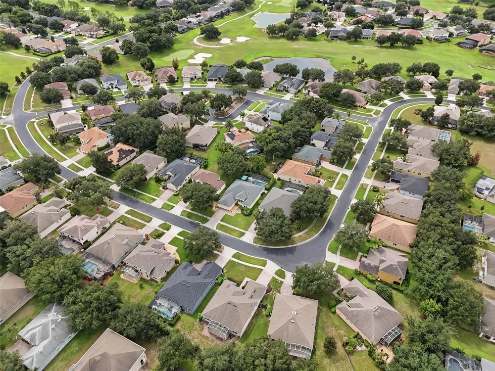 3790 LIBERTY HILL DRIVE Clermont, FL 34711