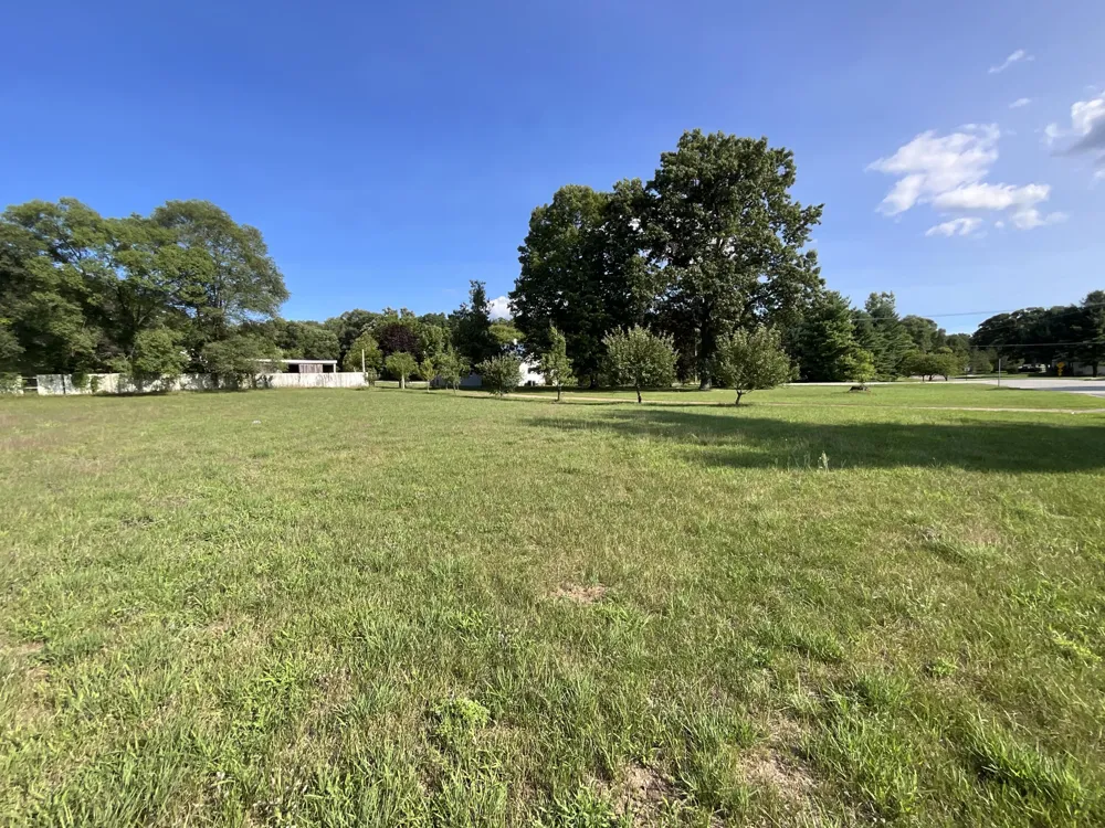 2031 10 Mile Road NE Algoma Township, MI 49321