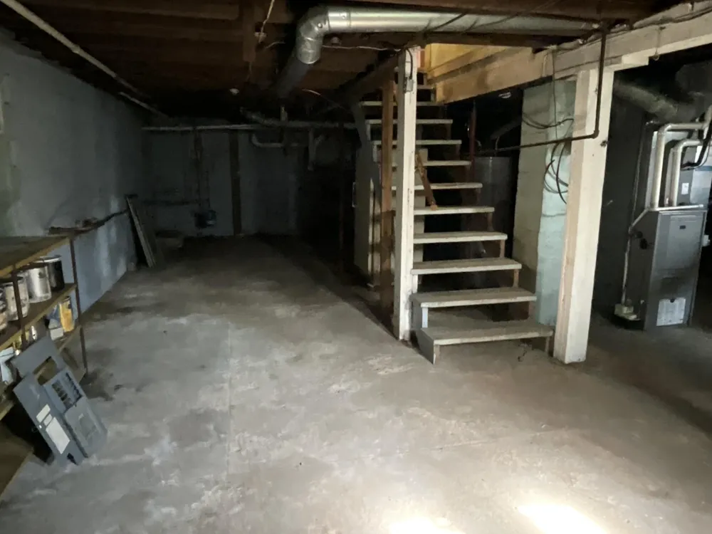 2031 10 Mile Road NE Algoma Township, MI 49321