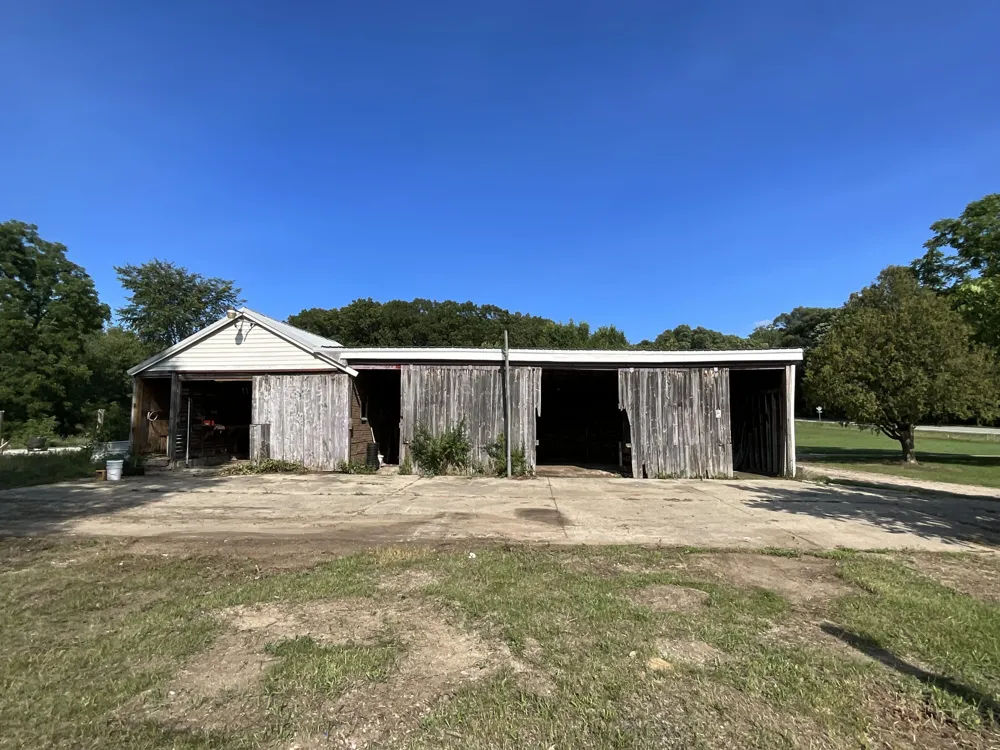2031 10 Mile Road NE Algoma Township, MI 49321