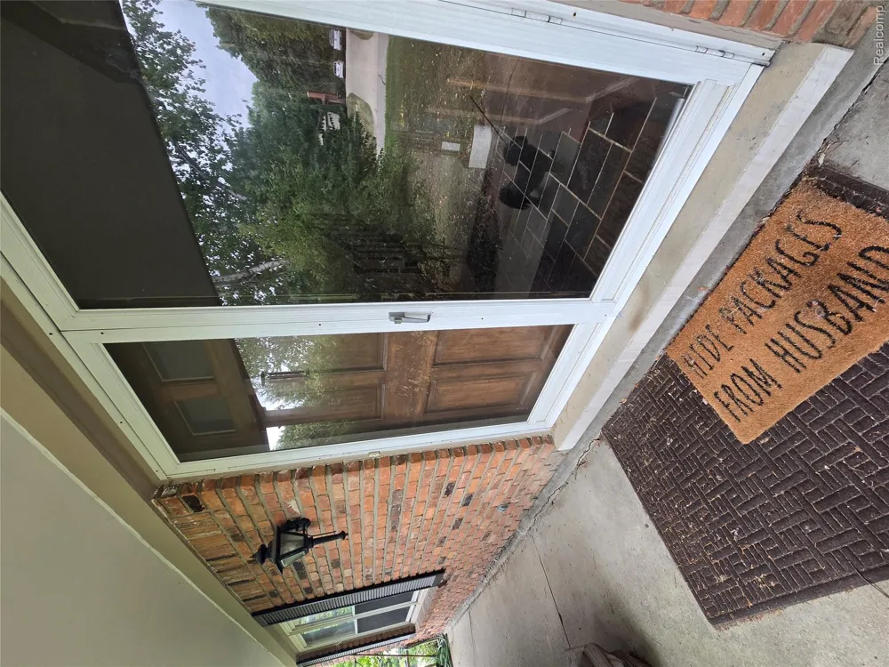 31129 Sturbridge Street Farmington Hills City, MI 48331