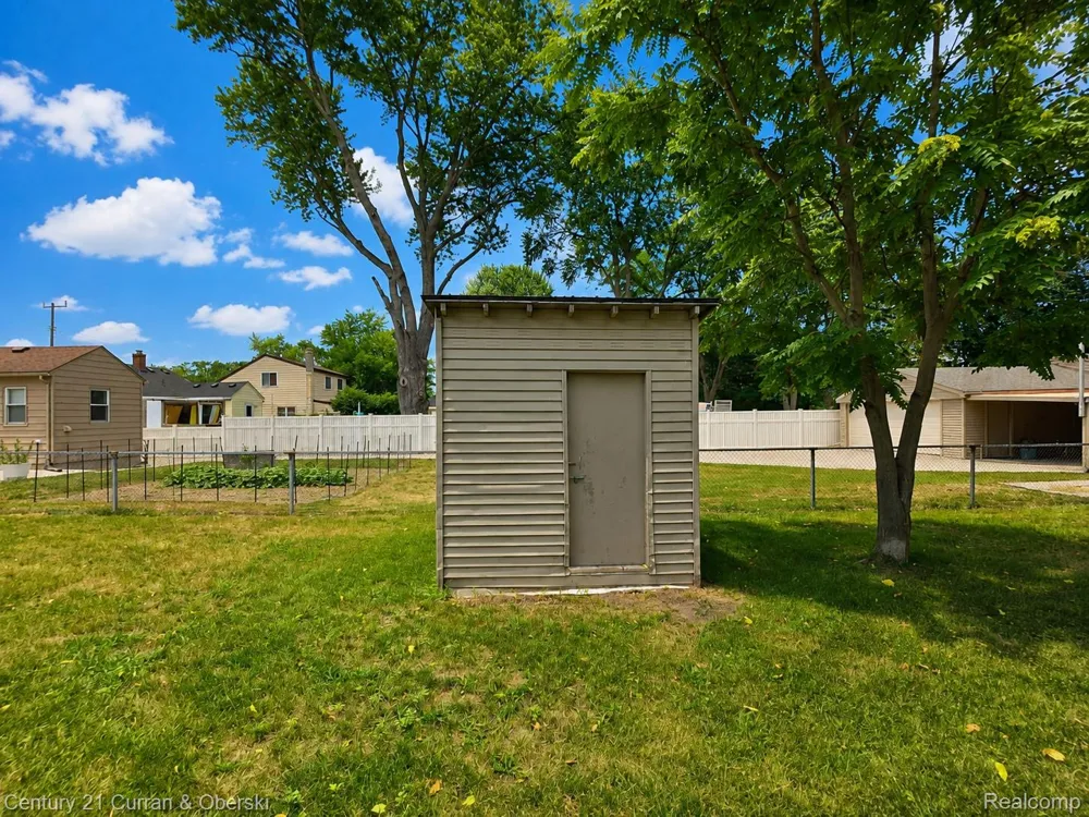35245 MELTON STREET Westland City, MI 48186