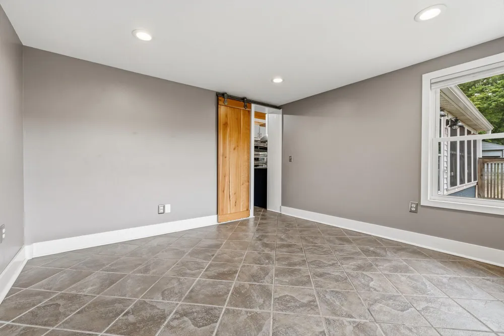 1218 Pinehurst Boulevard Kalamazoo Charter Township, MI 49006