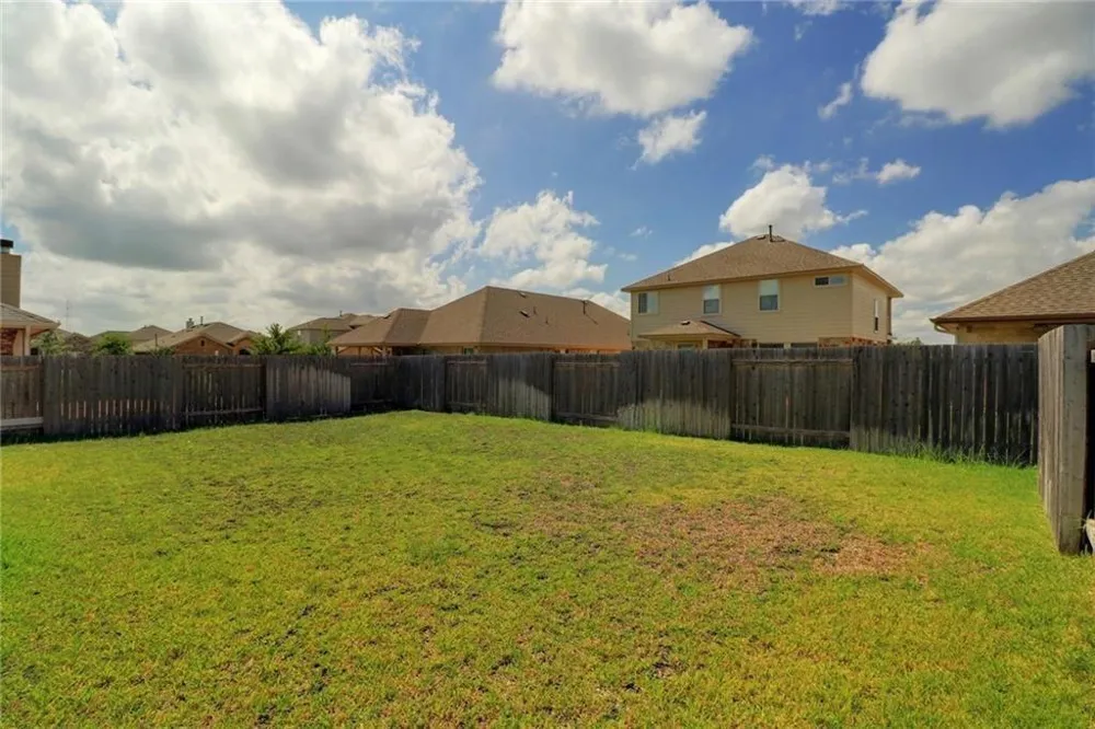 330 Briar Park Drive Georgetown, TX 78626