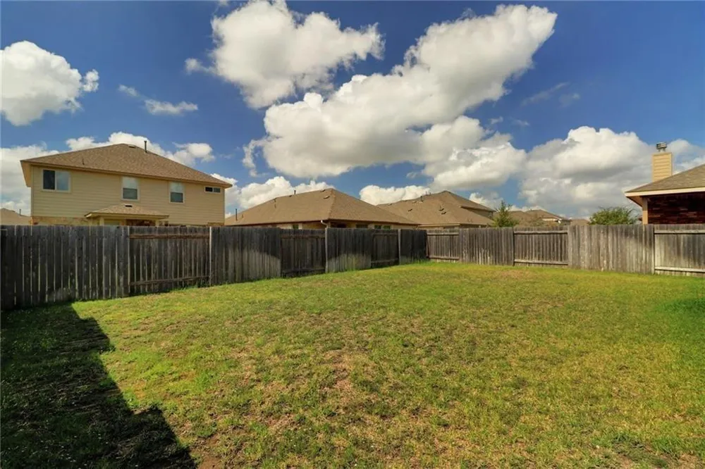 330 Briar Park Drive Georgetown, TX 78626