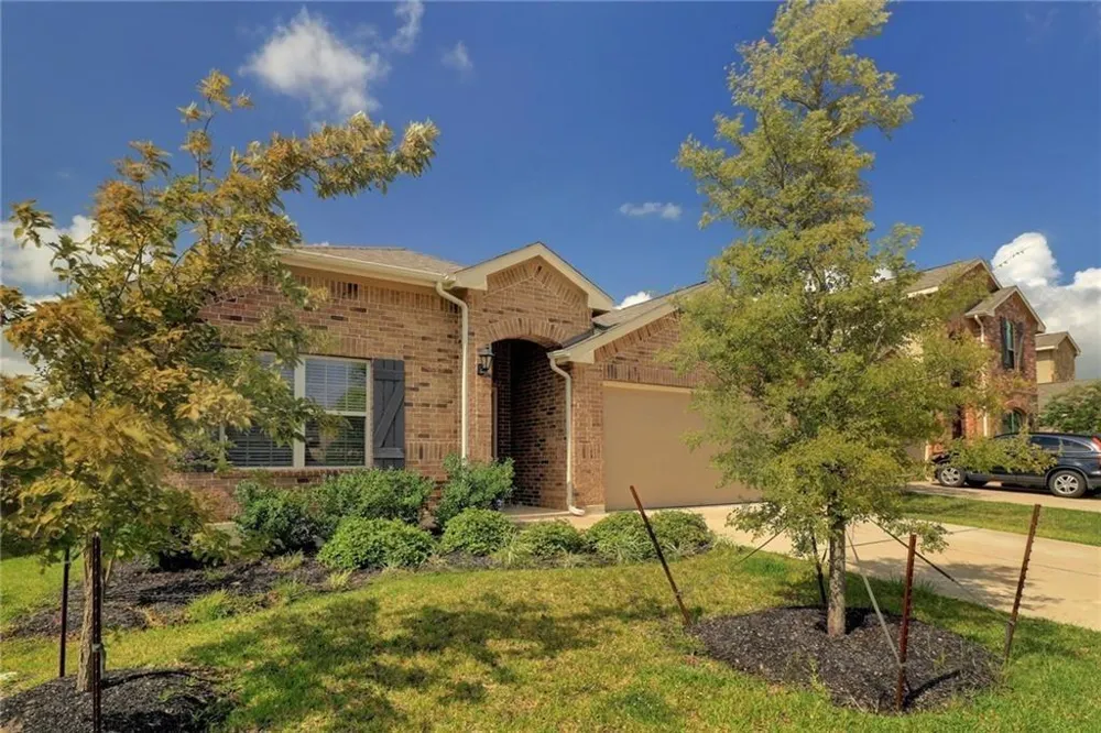 330 Briar Park Drive Georgetown, TX 78626